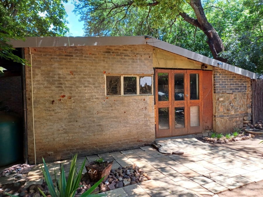 4 Bedroom Property for Sale in Songloed North West